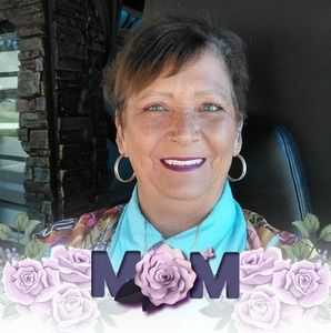 Meet your Posher, Dana